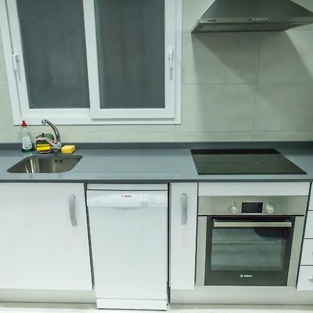 Apartamento Cerca De La Playa Y El Centro Valencia Bagian luar foto
