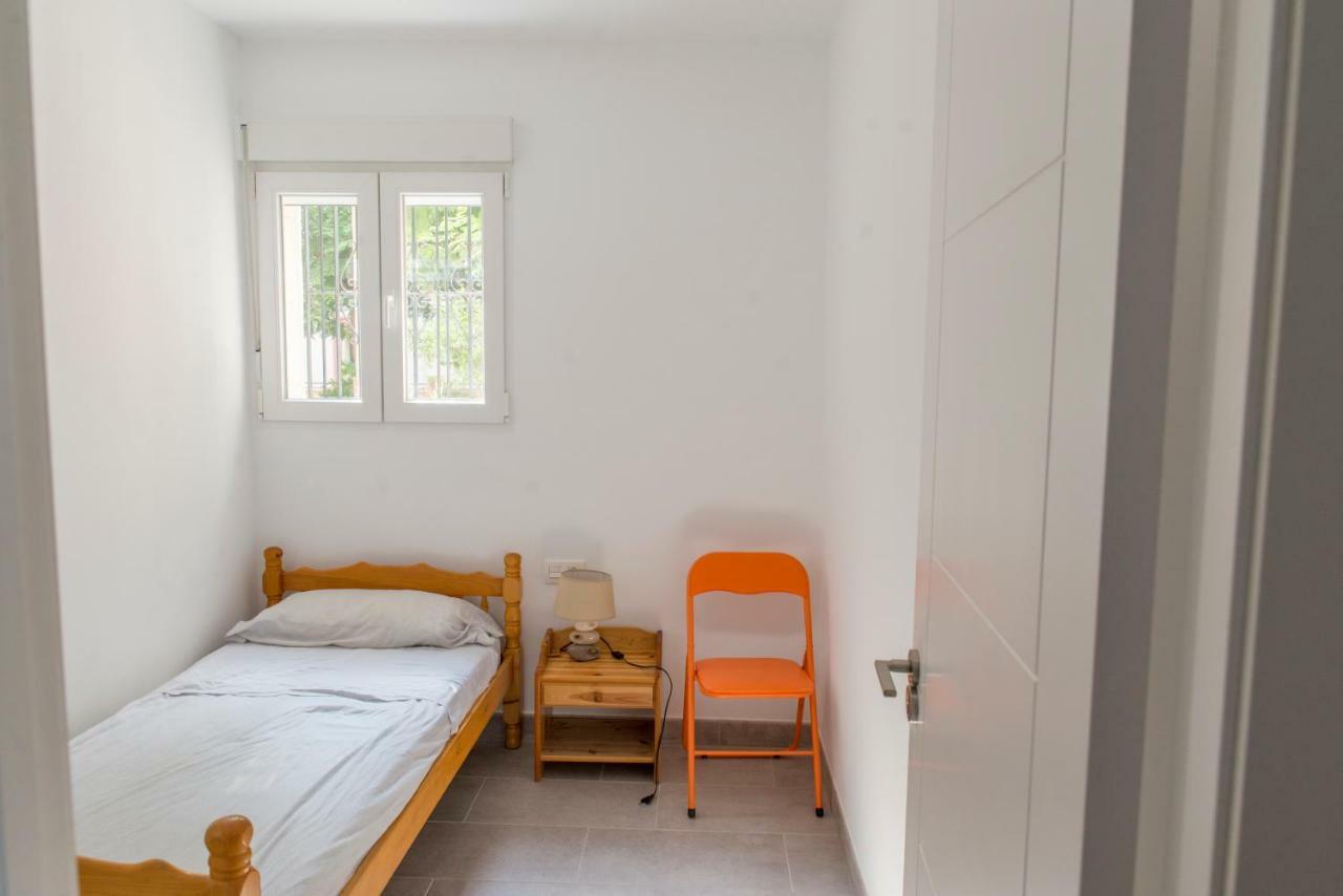 Apartamento Cerca De La Playa Y El Centro Valencia Bagian luar foto